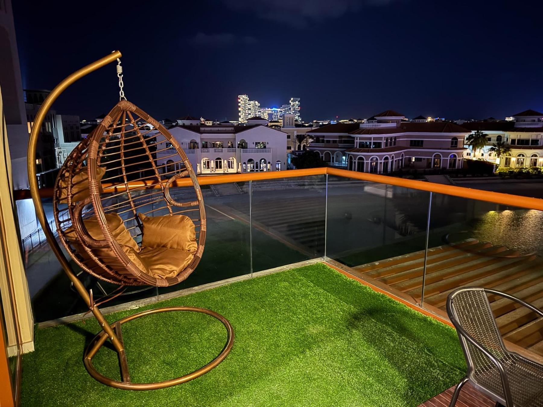 Octopus - Iconic Palm With Views Dubai